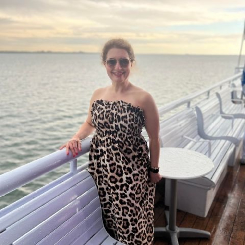 Meet your Posher, Marieam